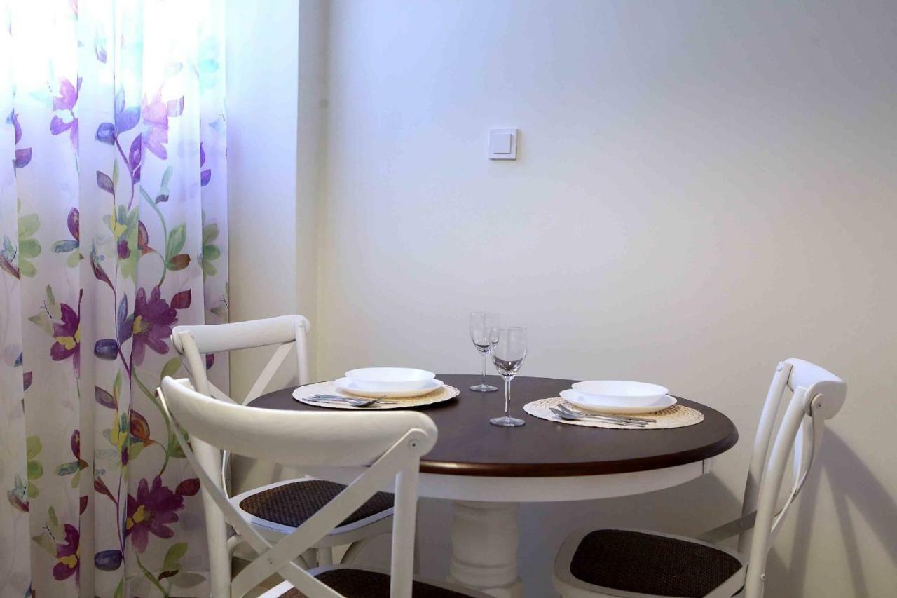House, Anakreontos, Perivolaki, Nikaia, P...