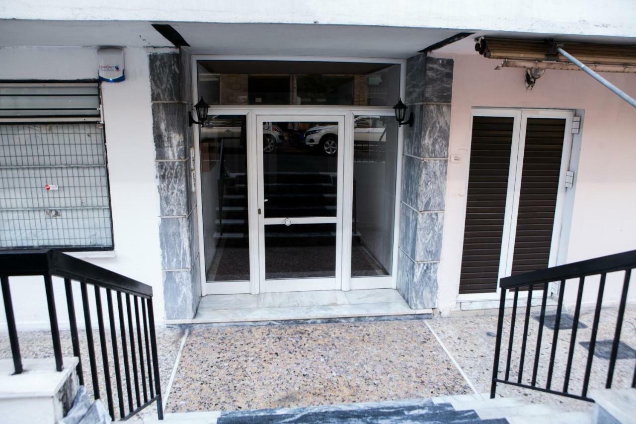 House, Anakreontos, Perivolaki, Nikaia, P...